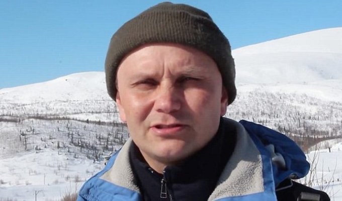Русский альпинист сам прооперировал себе ногу, используя снег в качестве анестезии (6 фото + видео)
