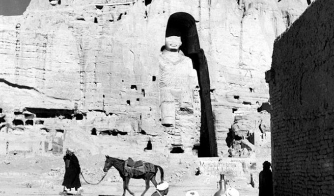 Бамианские статуи Будды (26 фото + 2 видео)