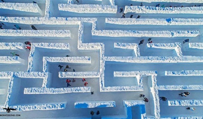 Самый большой снежный лабиринт в мире (9 фото + 1 видео)