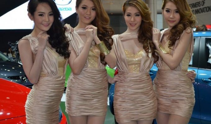 Девушки с мотор-шоу Thailand International Motor Expo 2012 (86 фото)