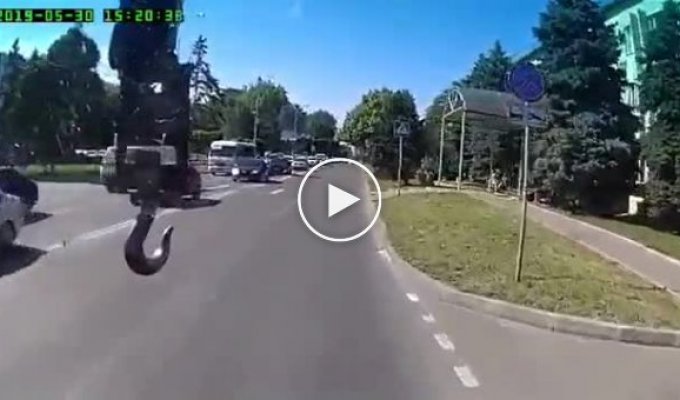 В Краснодаре мотоциклист получил серьезные травмы