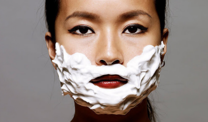 Японки бреют лицо и спину – секрет азиатской женственности (9 фото)