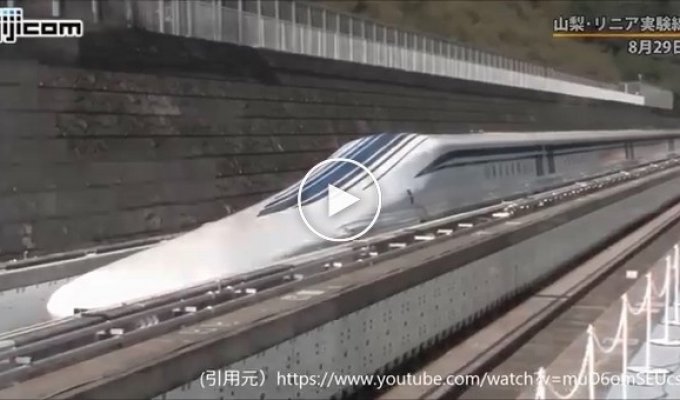 Скоростные поезда Японии приходят вовремя и без опоздания. Это фантастика