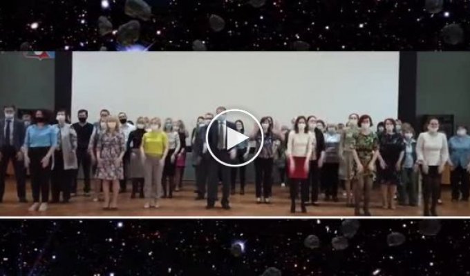 Танцевальный флешмоб ко Дню космонавтики от администрации Коряжмы
