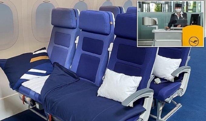 "Люфтганза" позволит пассажирам эконом-класса доплатить за спальное место (3 фото)