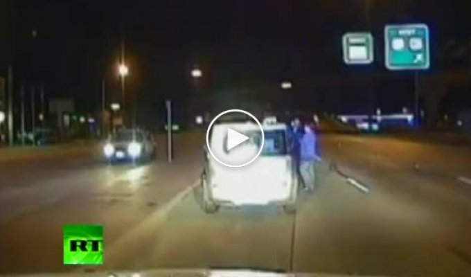 Пьяный водитель протаранил полицейскую машину