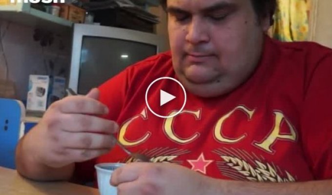 В Усть-Илимске мужчина набрал 40 кг за месяц