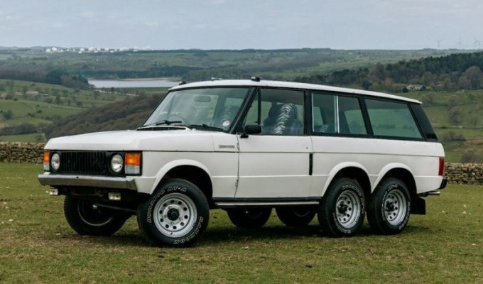 Трехдверный Range Rover 66: необычный английский 6-колесный внедорожник (8 фото)