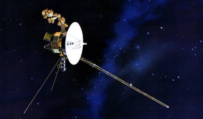 "Voyager" улетел 40 лет тому назад и не вернется (2 фото)
