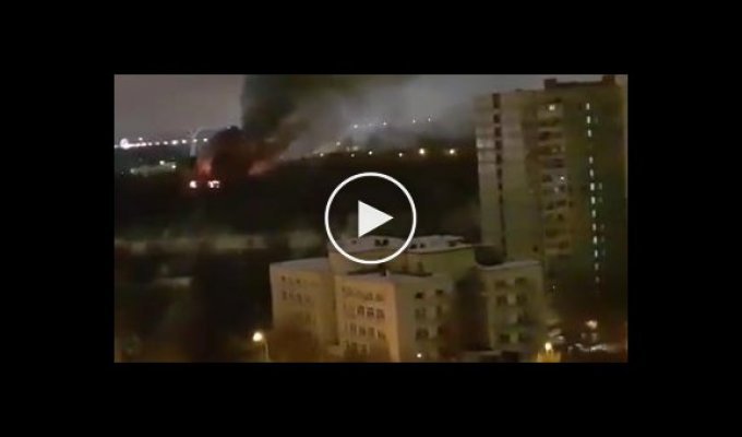 На западе Москвы ночью сгорел байк-клуб Ночных волков