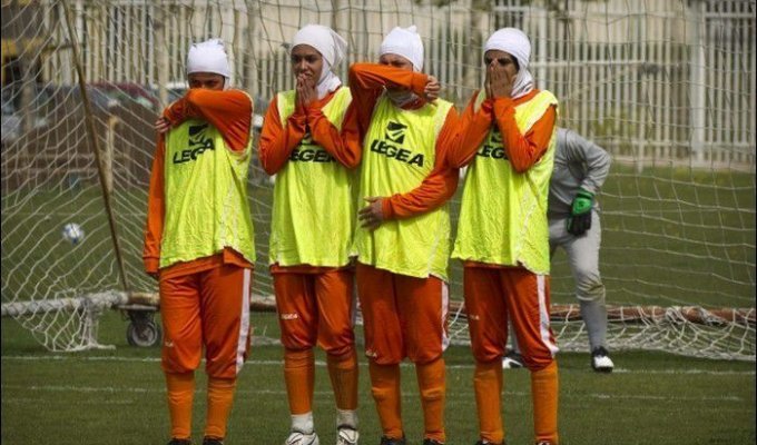 Иракская женская сборная по футболу (7 Фото)