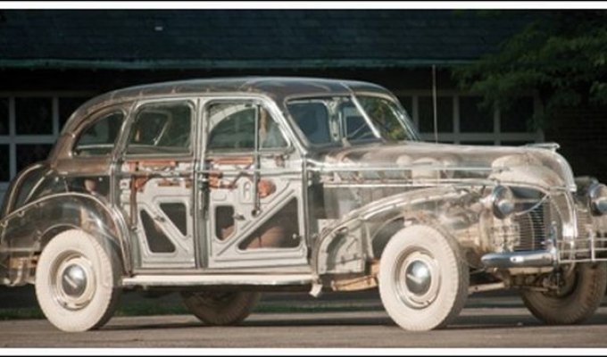 Прозрачный Pontiac (14 фото)