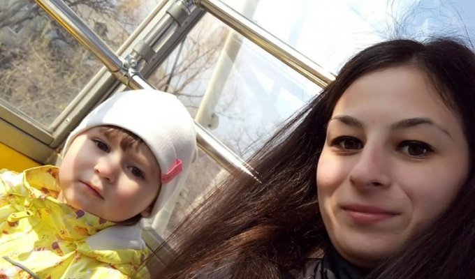 Молодая мама из Ульяновска спасла замерзающую полуторагодовалую девочку (1 фото)