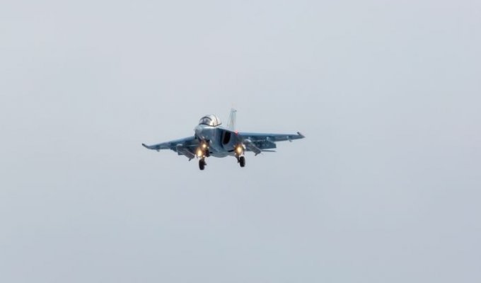 Свежие снимки Як-130 (41 фото)
