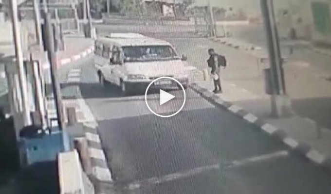 Нападение террориста-одиночки на инспектора в Израиле