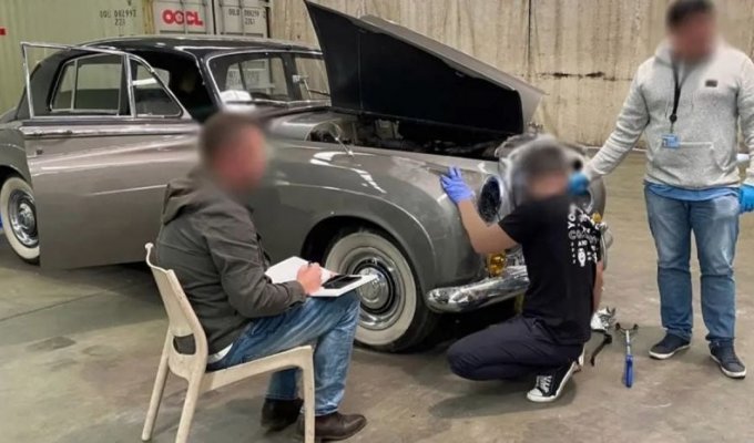 Контрабанда на стиле: винтажный Bentley, отправленный в Австралию, перевозил наркоту на 100 миллионов долларов (5 фото)