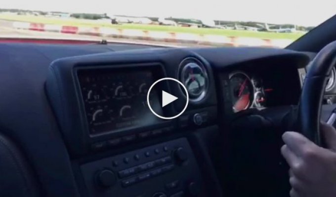 Cумасшедший Nissan Qashqai с двигателем от GT-R (23 фото + 1 видео)