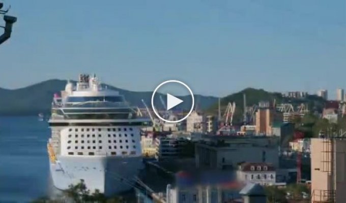 Очередное видео про порт Владивосток