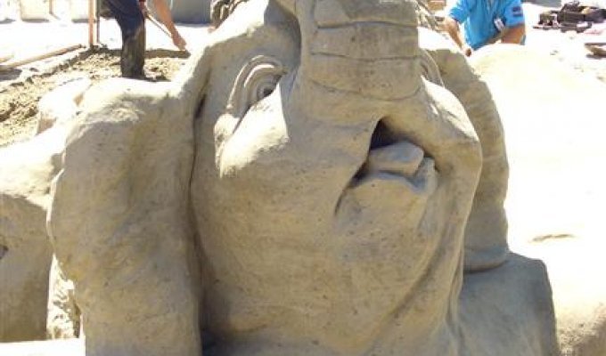 Чемпионат по скульптурам из песка в Канаде 2006 (83 фотографий)