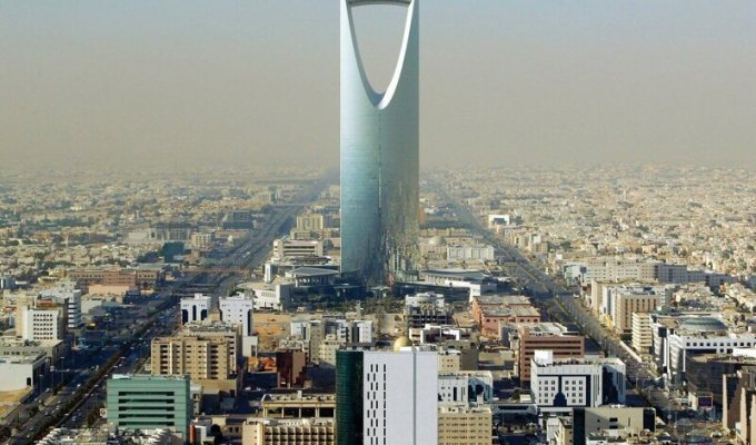 Почему Саудовская Аравия так называется? (6 фото)