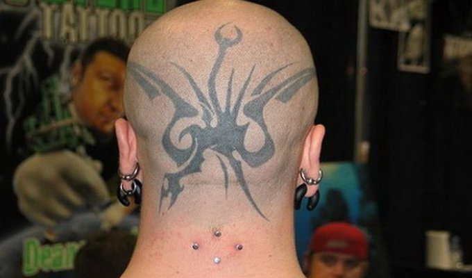  Татуировки на головах (8 Фото)