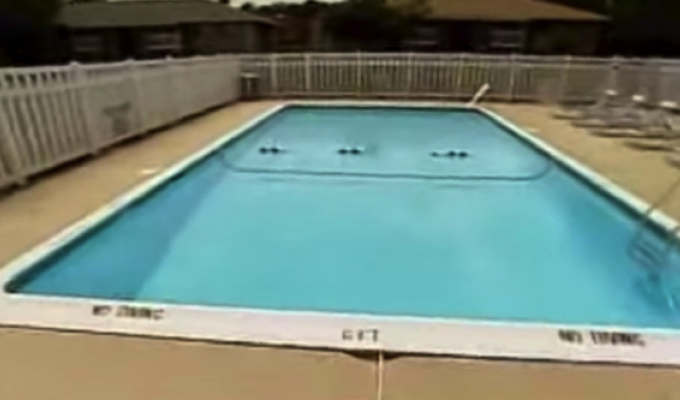 4-летний малыш погиб через неделю после того, как покупался в бассейне