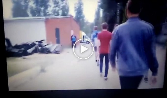 В Воронежской области юные борцы за трезвость избивают выпивших мужчин