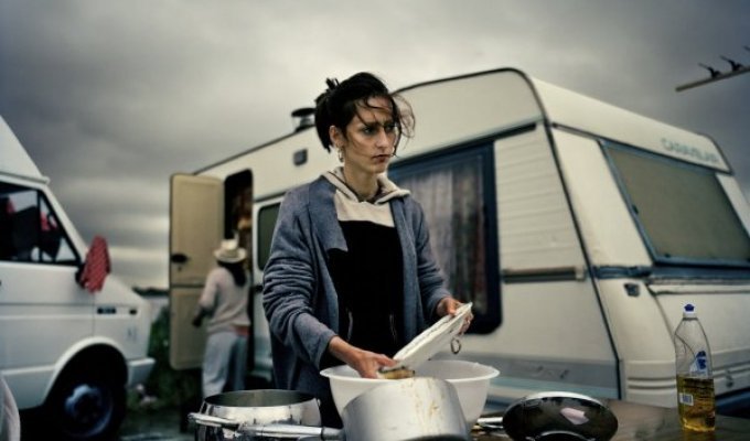 "Цыганские путешествия": интересный проект датского фотографа Йоакима Эскильдсена о жизни цыган (15 фото)