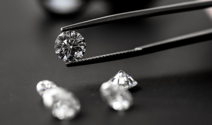 Почему бриллианты измеряют в каратах? (5 фото)
