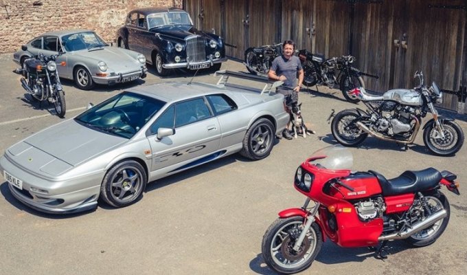Ричард Хаммонд решил продать некоторые из своих классических автомобилей и мотоциклов (12 фото)