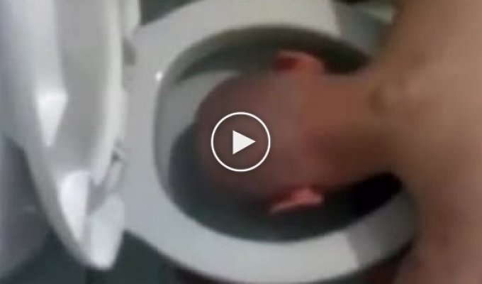 Опубликовано видео с издевательствами над срочником, расстрелявшим сослуживцев в Забайкалье