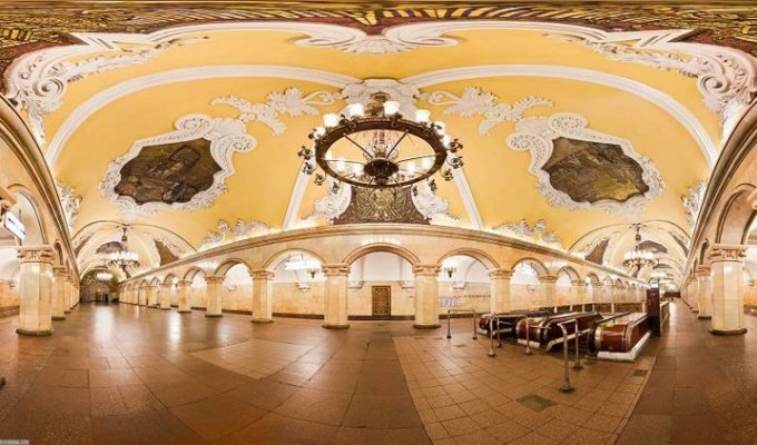 Московское метро: 80 лет историй, фактов и легенд (53 фото)