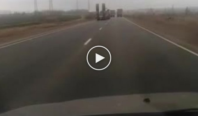 В Татарстане лоб в лоб столкнулись два грузовика (мат)