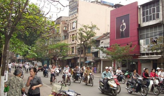 Дороги Вьетнама: особенности национального траффика (22 фото)