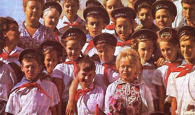 Пионеры в СССР (25 фото)