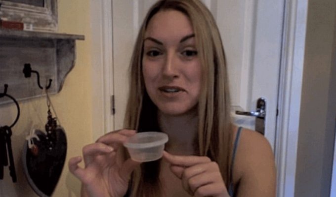 Англичанка втирает сперму в кожу лица ради омоложения (3 фото)