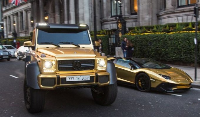 Миллиардер из Саудовской Аравии прибыл в Лондон с личным автопарком (12 фото)