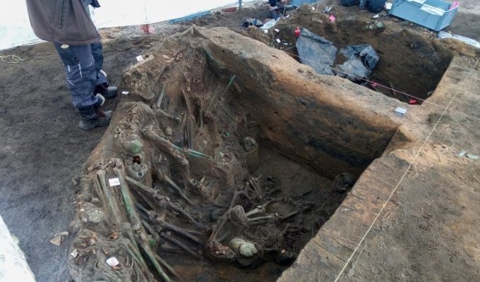 В центре Нюрнберга археологи обнаружили "чумное кладбище" (6 фото)