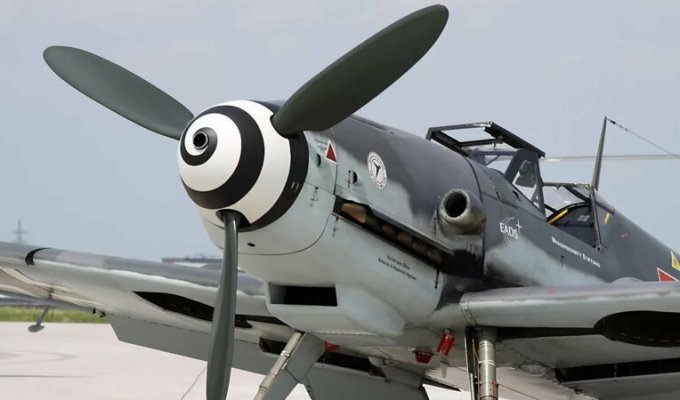 Боевые самолёты. Такой странный «Messerschmitt» Bf 109 (24 фото)