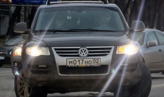Жуткая авария в Уфе из-за пьяного водителя VW Touareg (4 фото + видео)