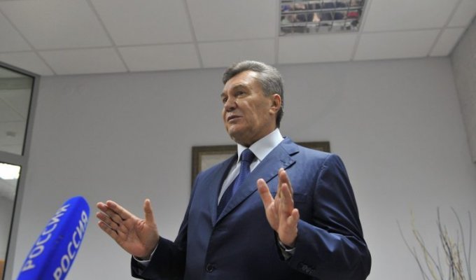 Янукович забрехався з перших секунд допиту
