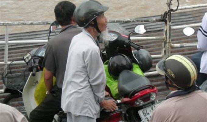 Вьетнамский Хатабыч (3 фото)