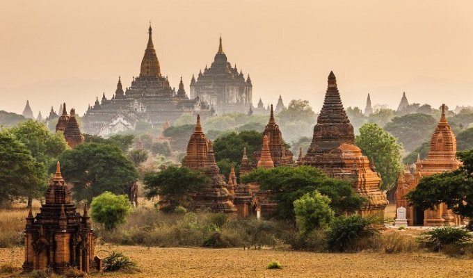 Баган — главная достопримечательность Мьянмы (16 фото)