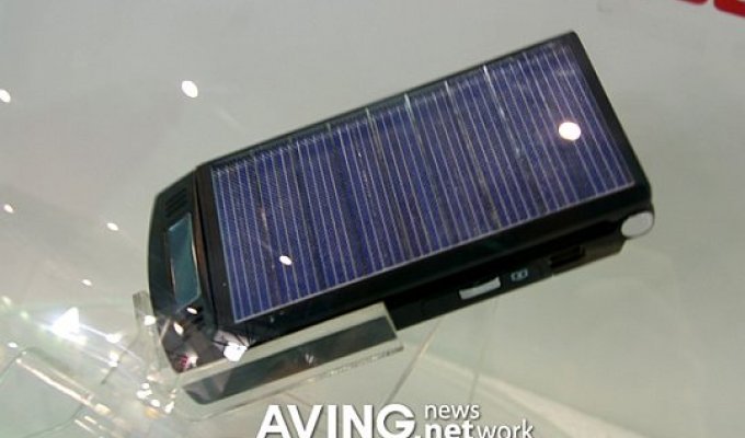 Телефон на солнечных батареях