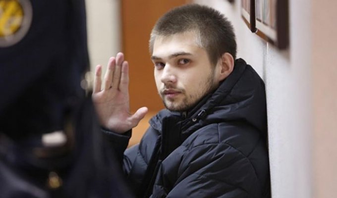 Блогера Руслана Соколовского признали виновным в оскорблении чувств верующих (20 фото + видео)