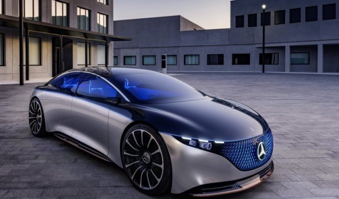 Mercedes-Benz Vision EQS: полностью электрический S-класс из будущего (30 фото + 1 видео)