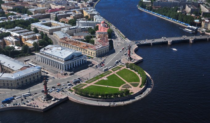 Вертолетная экскурсия над Петербургом (46 фото)