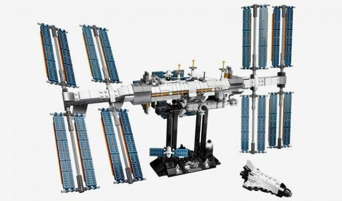 LEGO выпустила набор, посвященный Международной космической станции (8 фото)