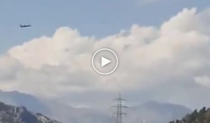 В Турции разбился российский пожарный самолет Бе-200