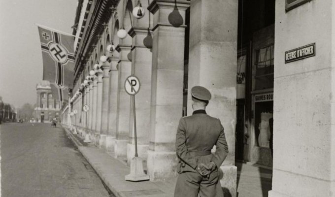 Париж в 1941 (26 фото)
